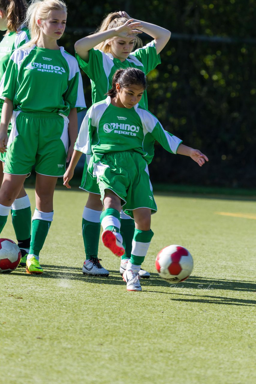 Bild 141 - C-Juniorinnen Kaltenkirchener TS - TuS Tensfeld : Ergebnis: 7:0